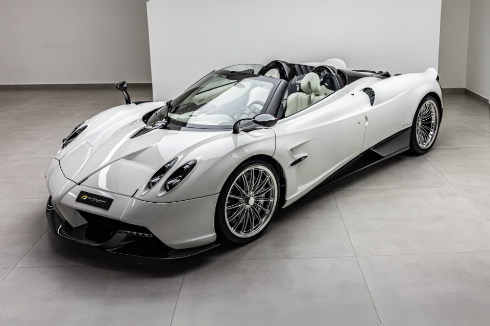 2018 PAGANI HUAYRA ROADSTER | 1 of 100 | UNIQUE PEARL WHITE COLOR